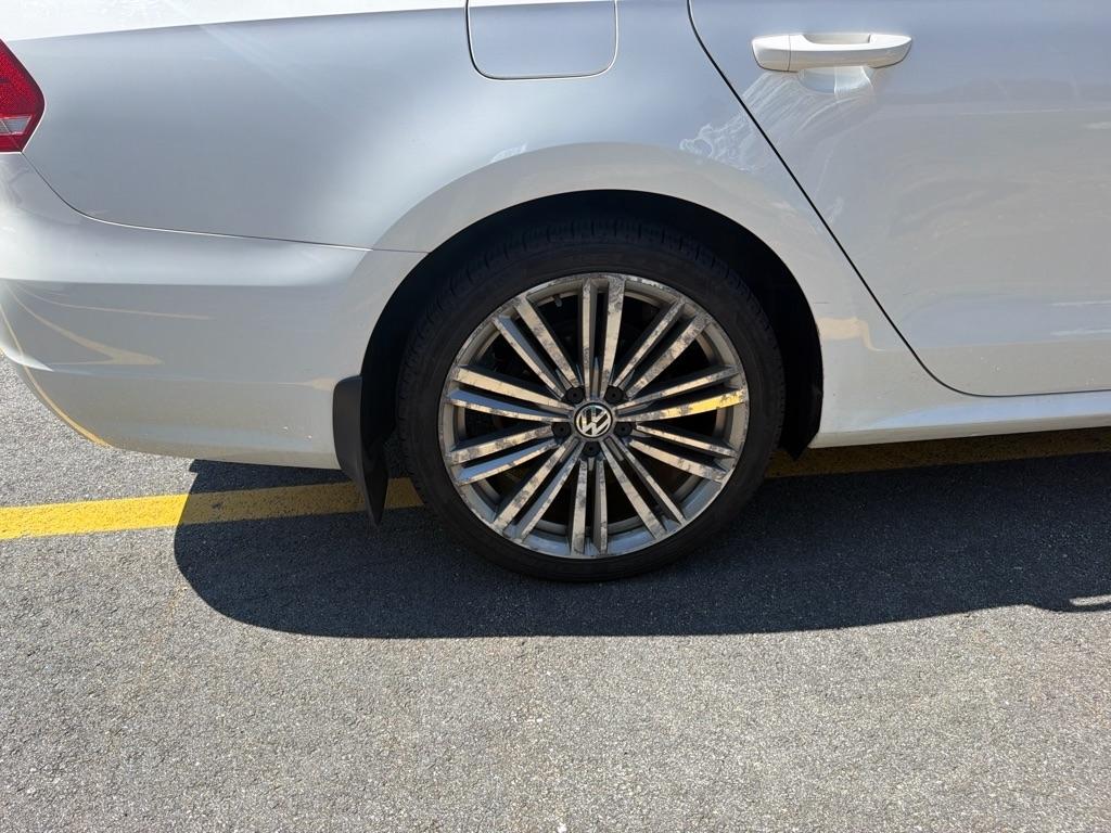 Volkswagen Passat  2015