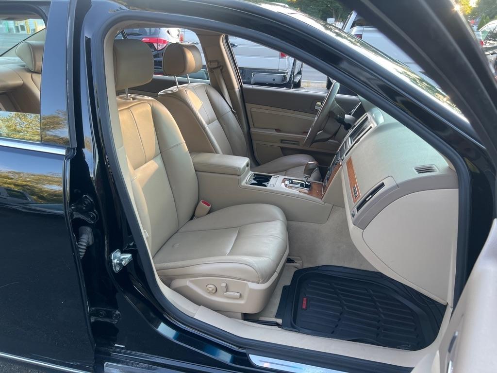 Cadillac STS  2008