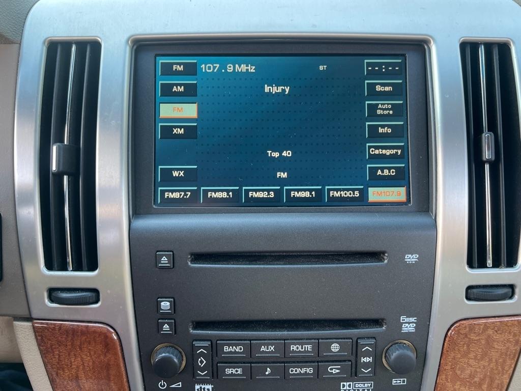 Cadillac STS  2008