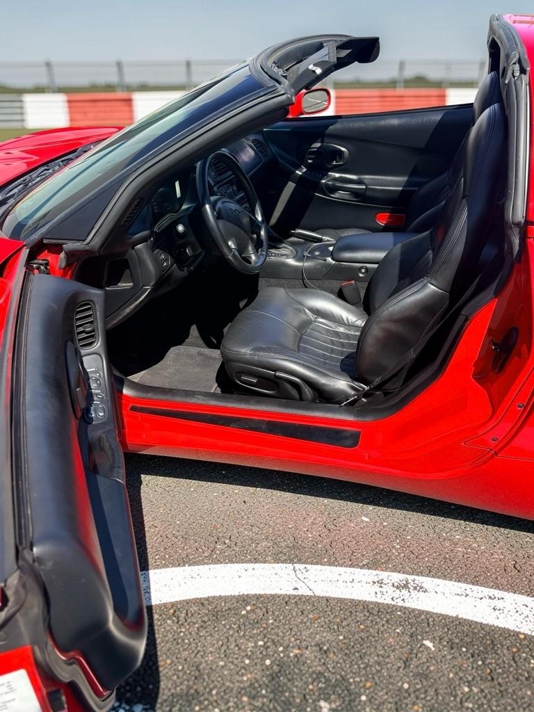 Chevrolet Corvette  2000