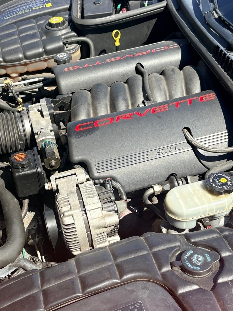 Chevrolet Corvette  2000