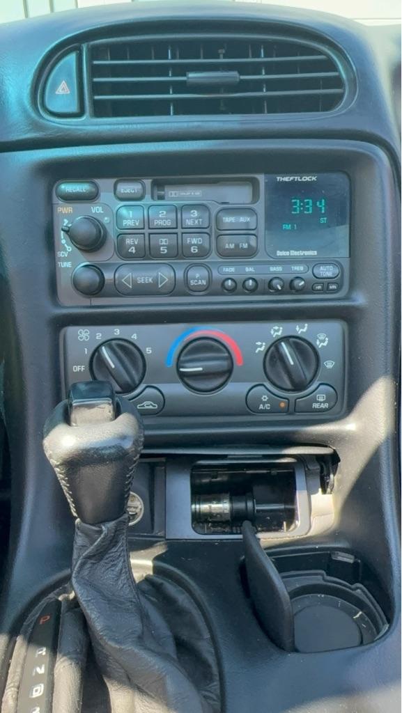Chevrolet Corvette  2000