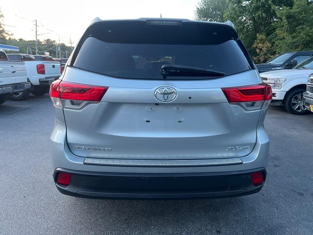 Toyota Highlander  2018