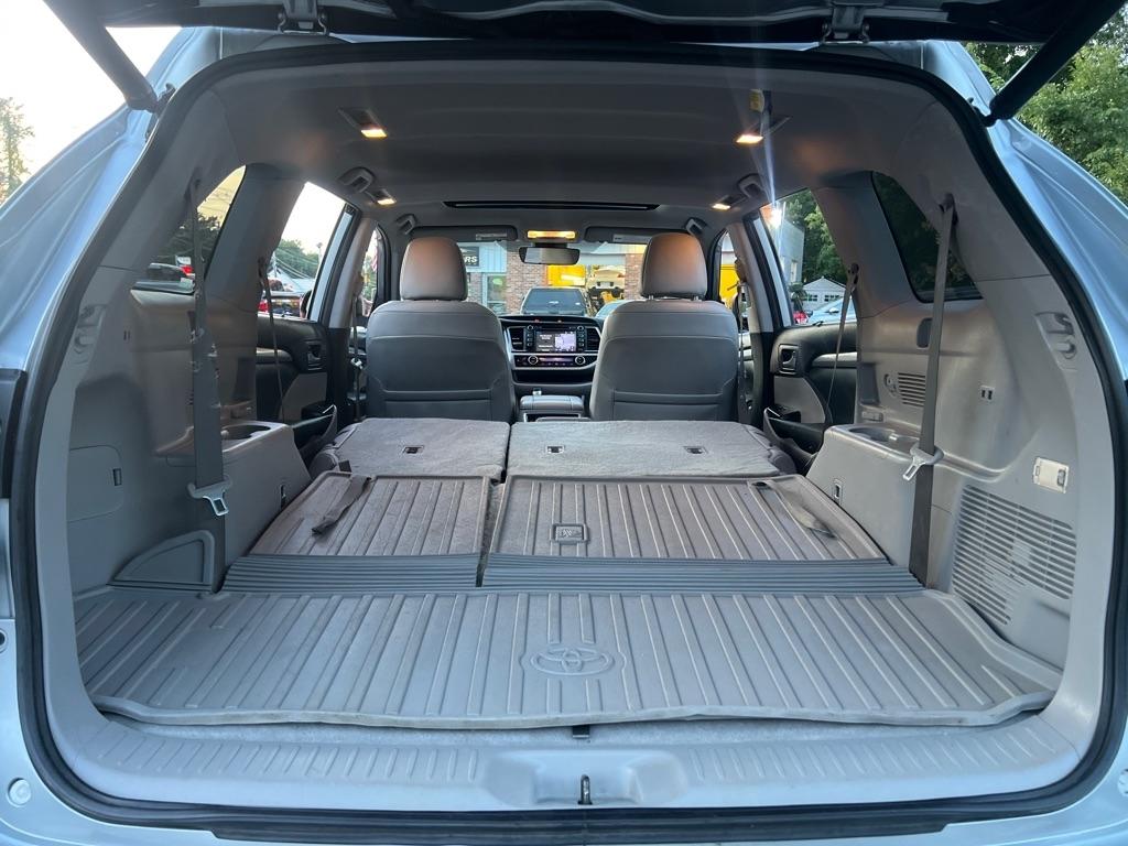Toyota Highlander  2018