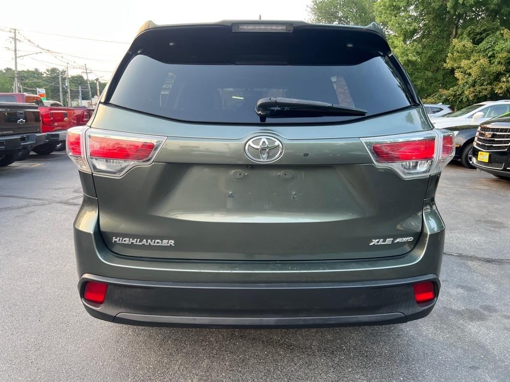 Toyota Highlander  2016