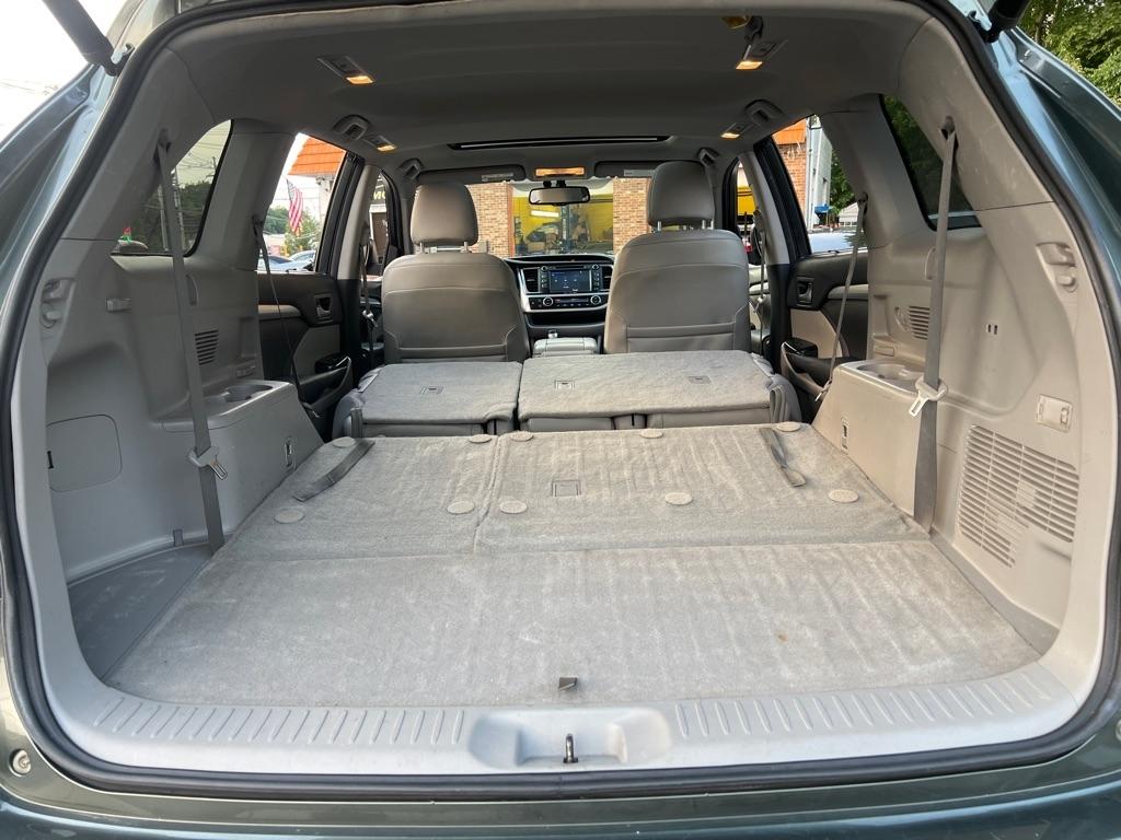 Toyota Highlander  2016