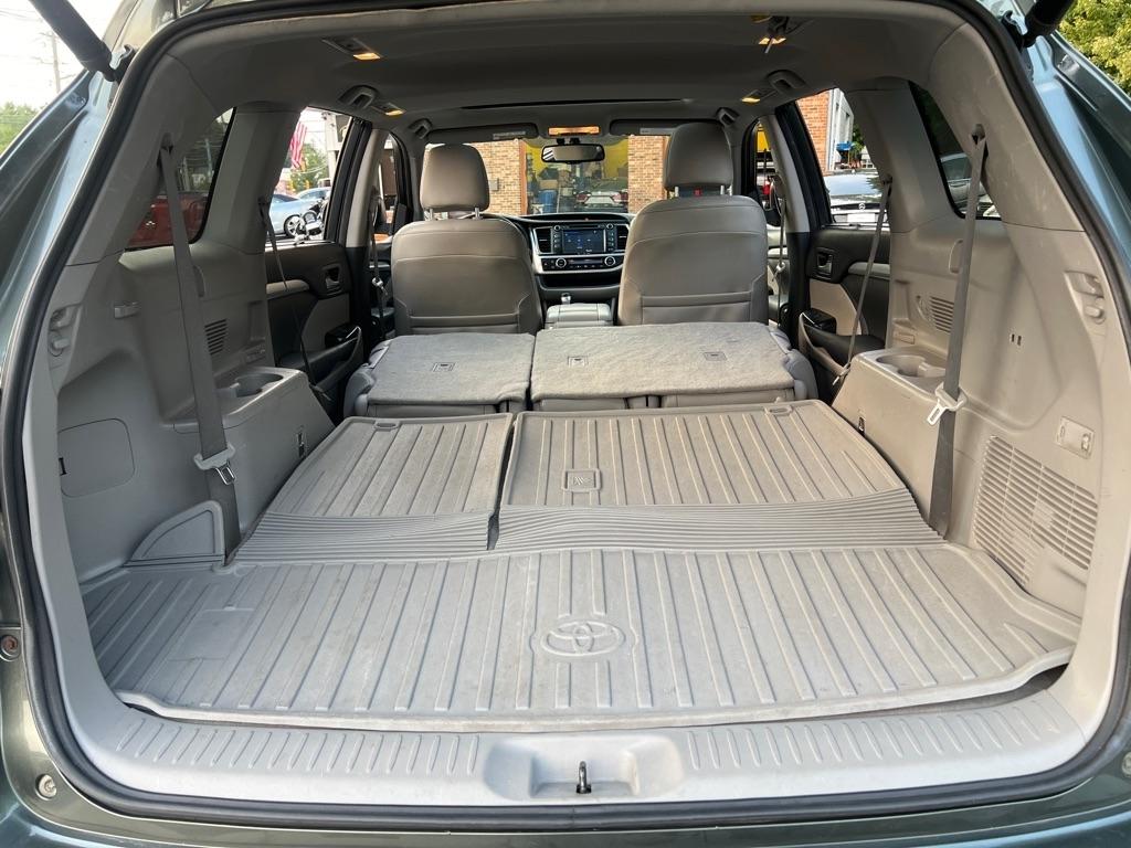 Toyota Highlander  2016