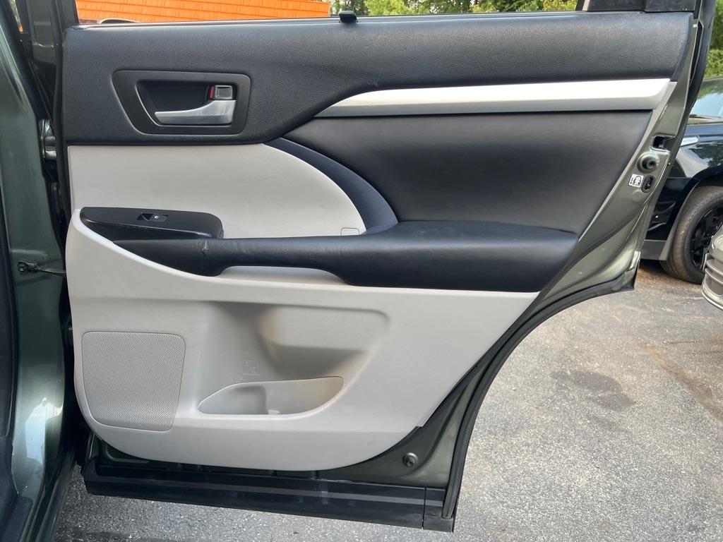 Toyota Highlander  2016