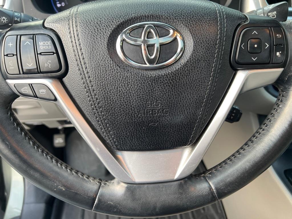 Toyota Highlander  2016
