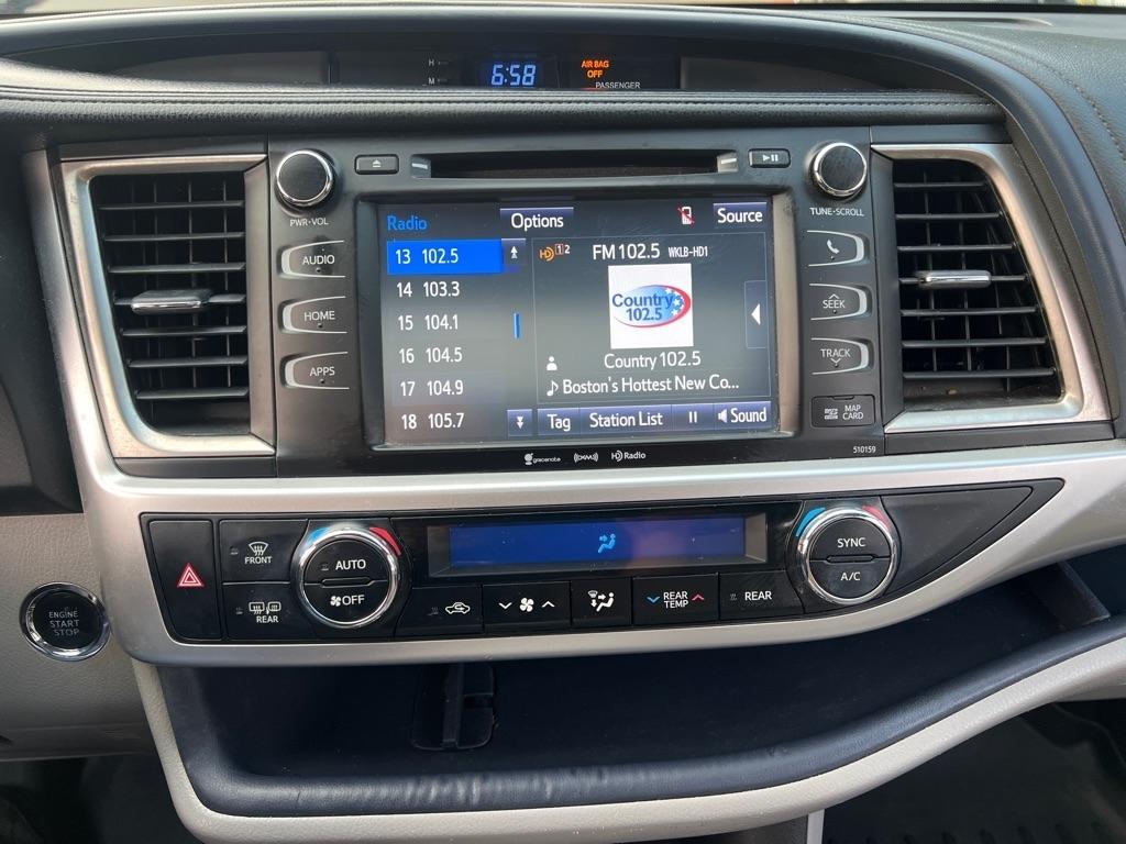 Toyota Highlander  2016