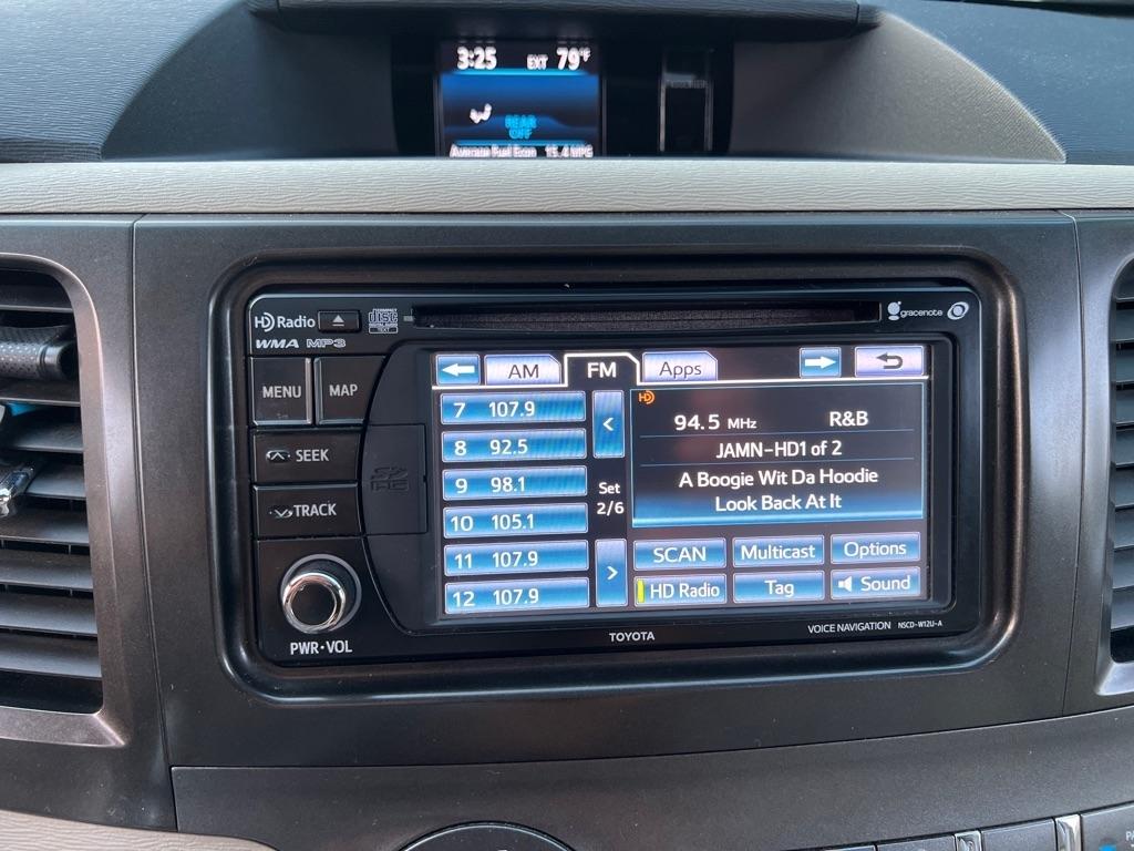 Toyota Sienna  2014