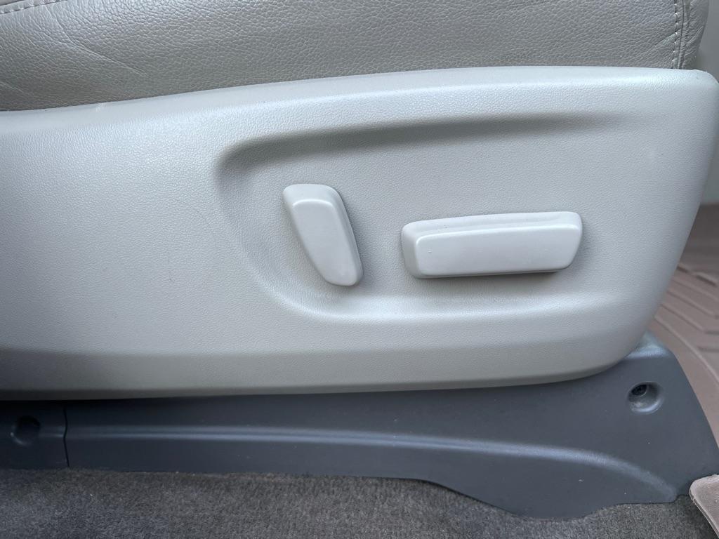 Toyota Sienna  2014