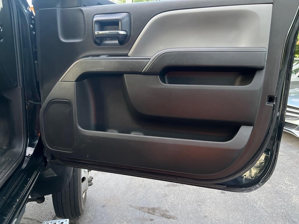 Chevrolet Silverado MD  2022