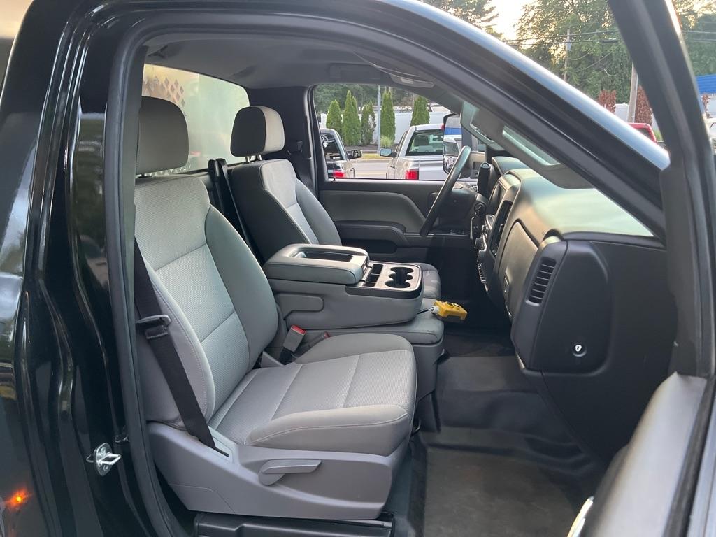 Chevrolet Silverado MD  2022