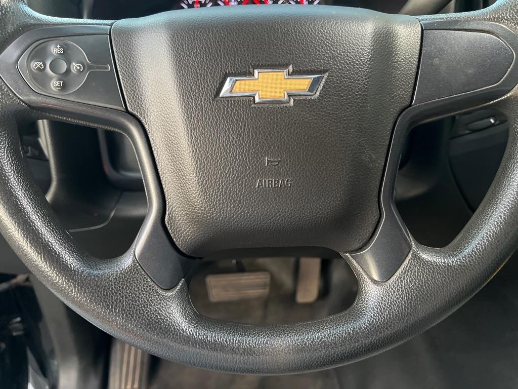 Chevrolet Silverado MD  2022