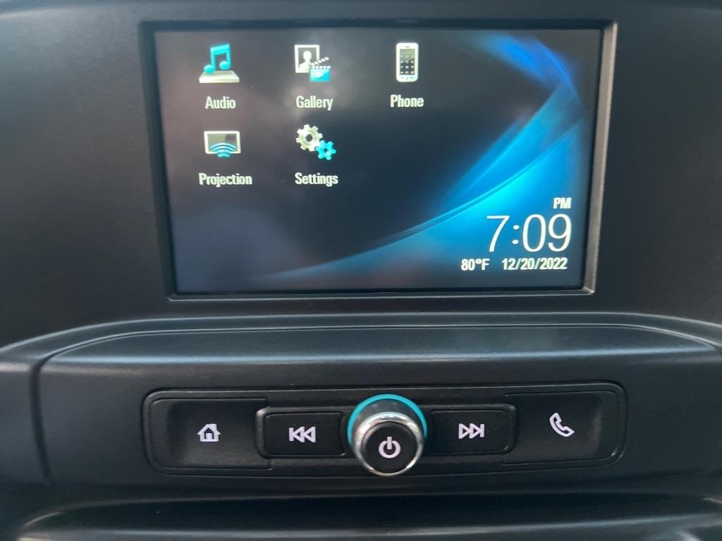 Chevrolet Silverado MD  2022