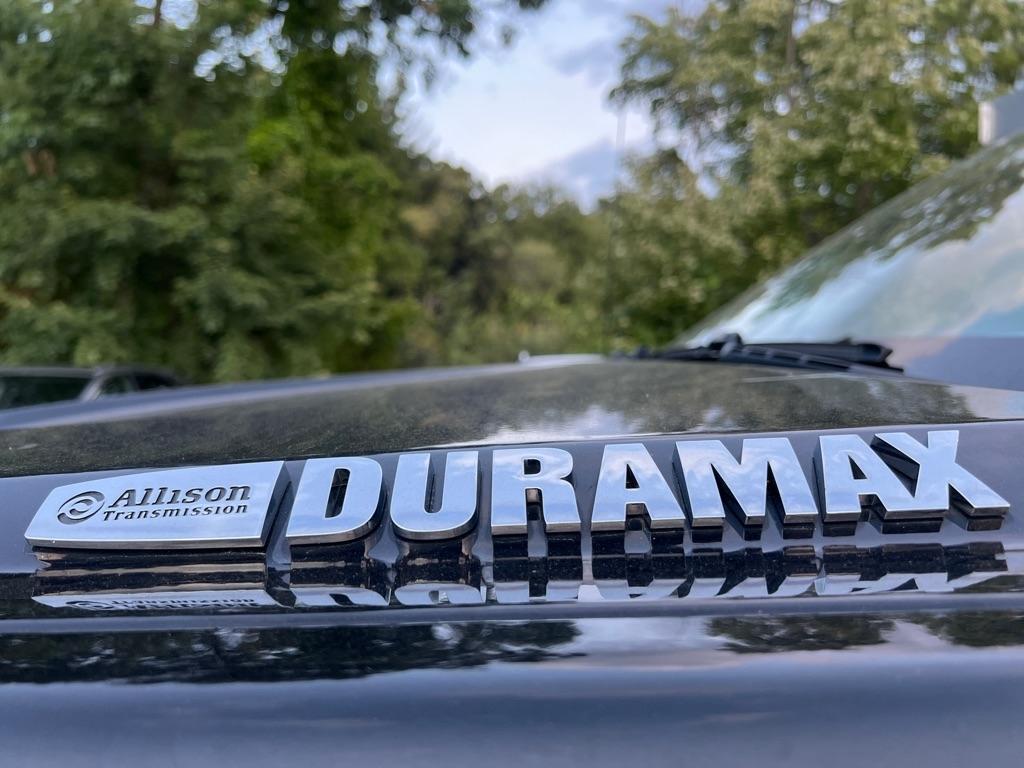 Chevrolet Silverado MD  2022