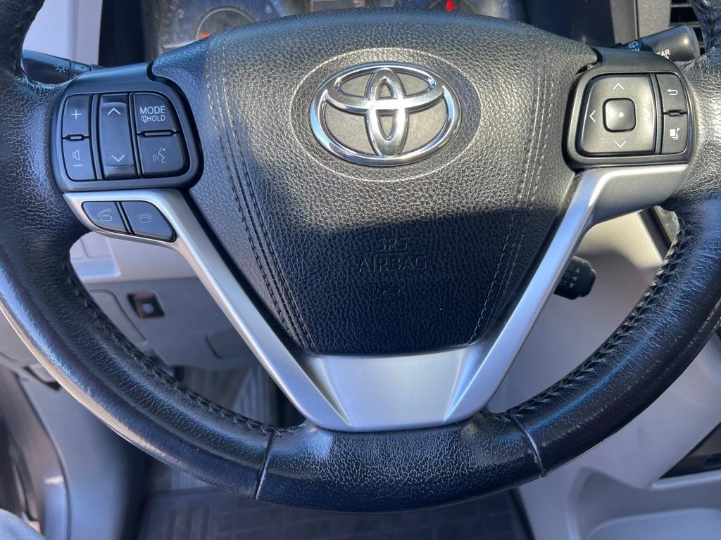 Toyota Sienna  2015