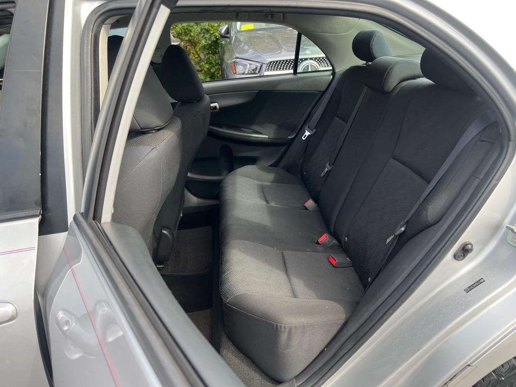 Toyota Corolla  2009