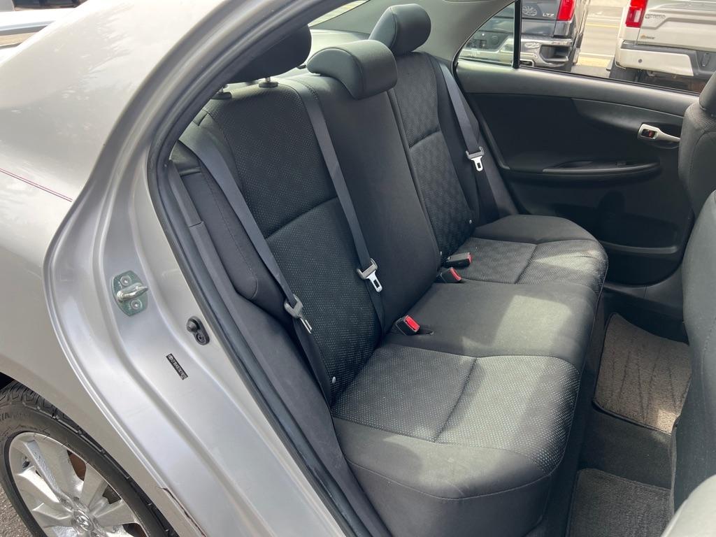 Toyota Corolla  2009