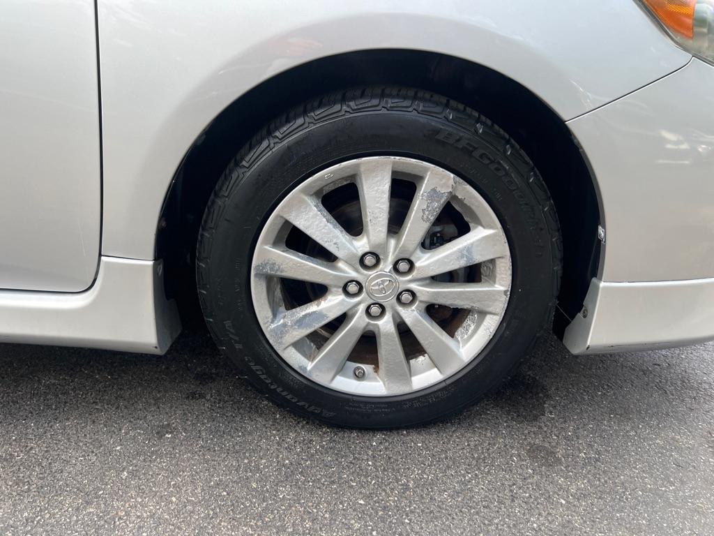 Toyota Corolla  2009