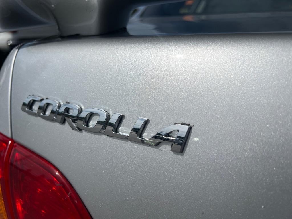 Toyota Corolla  2009
