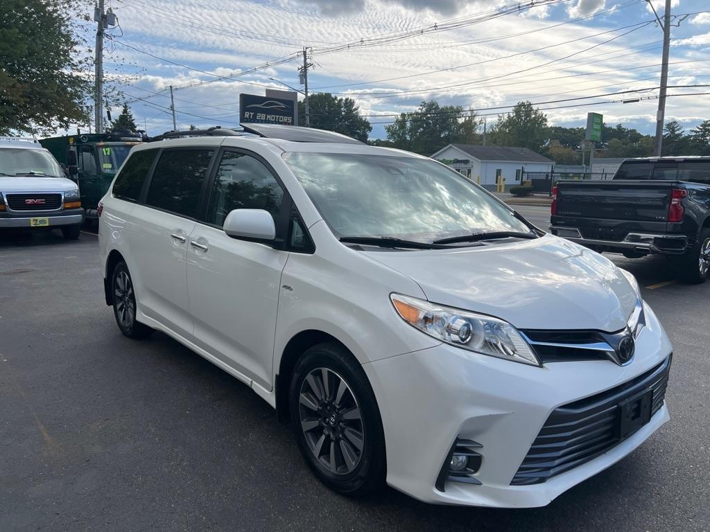 Toyota Sienna  2018