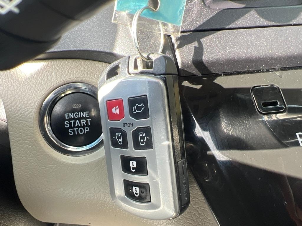 Toyota Sienna  2018