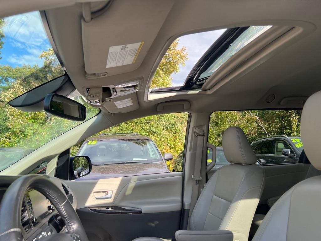 Toyota Sienna  2018