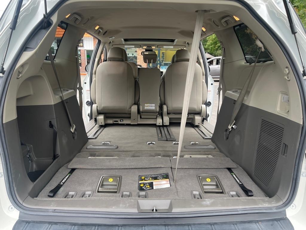 Toyota Sienna  2020