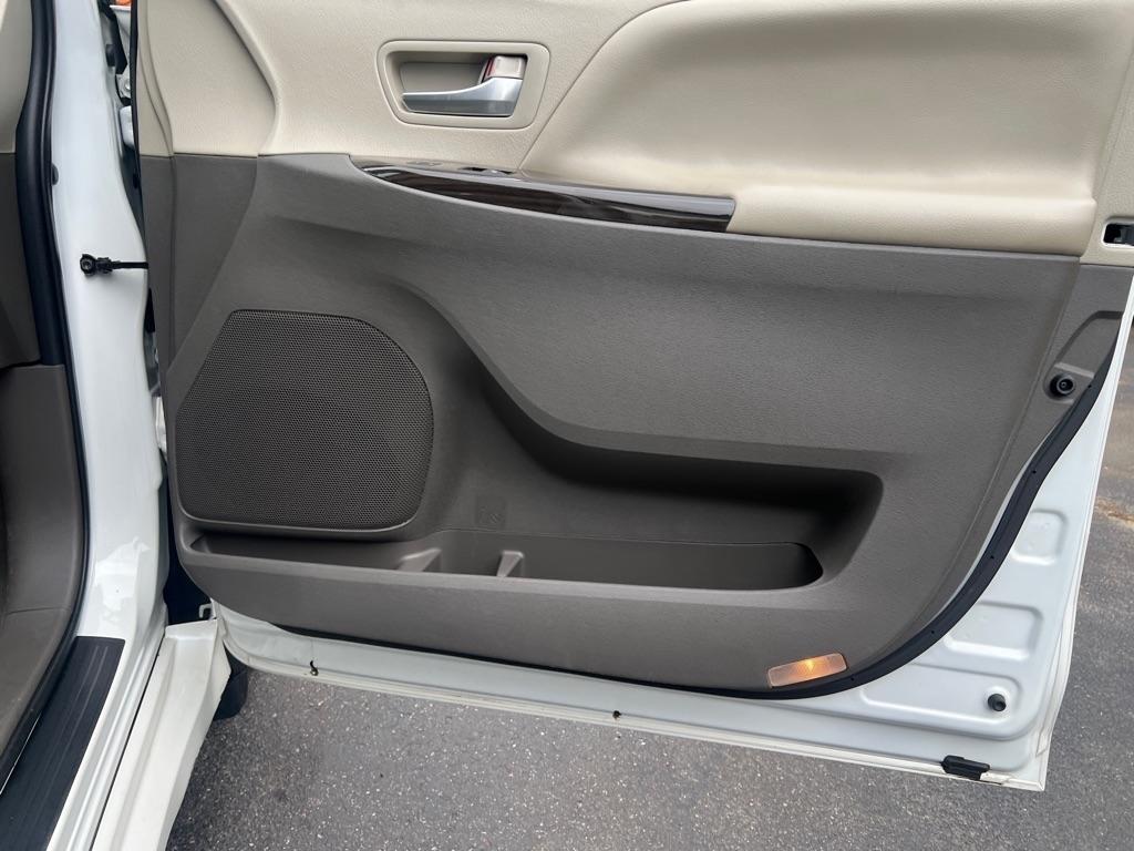Toyota Sienna  2020