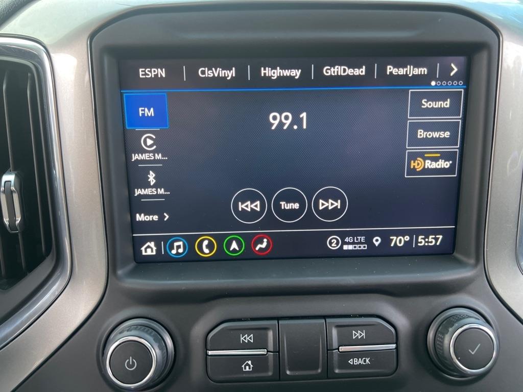 Chevrolet Silverado 1500  2021