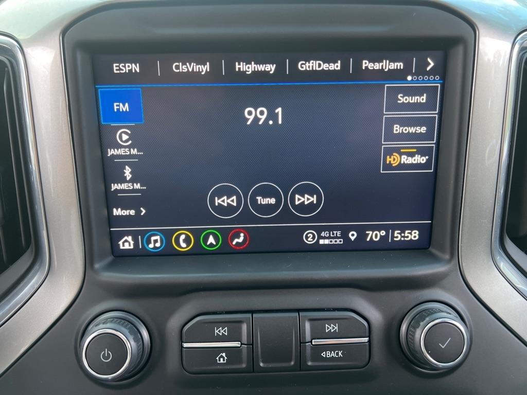 Chevrolet Silverado 1500  2021