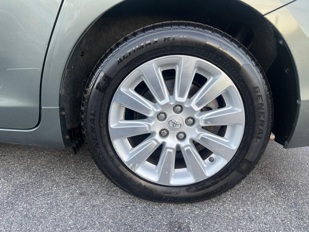 Toyota Sienna  2013