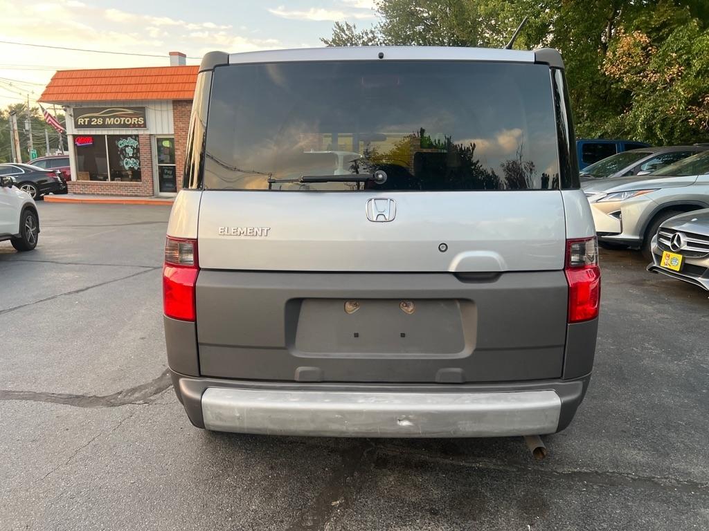 Honda Element  2004