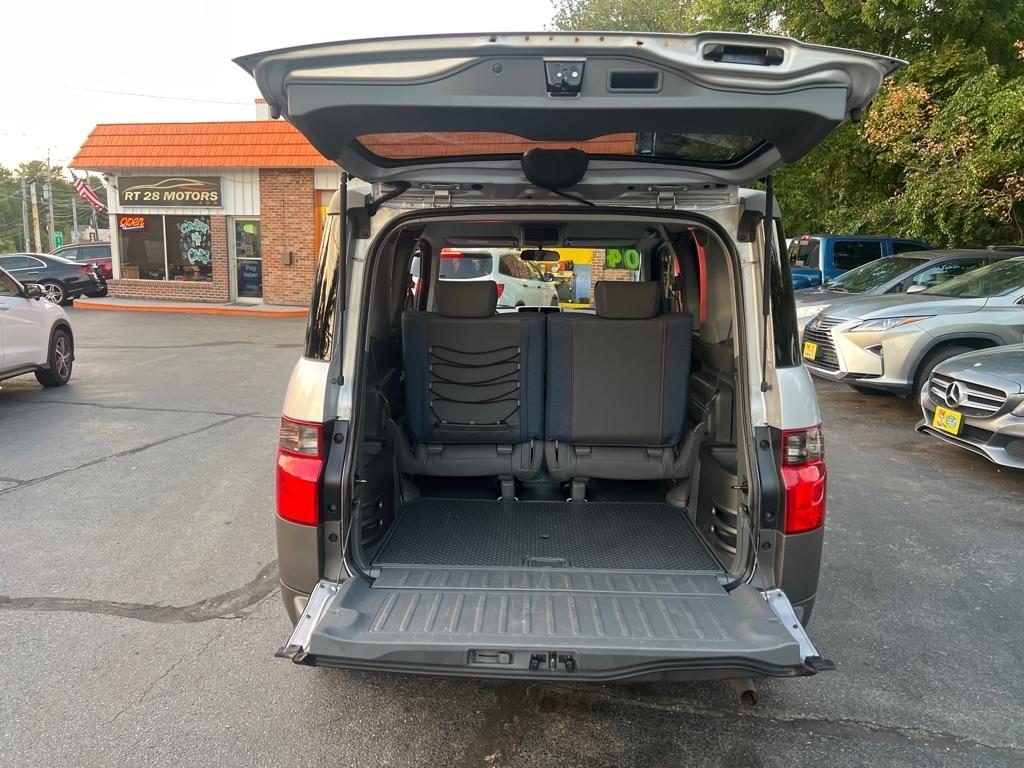 Honda Element  2004