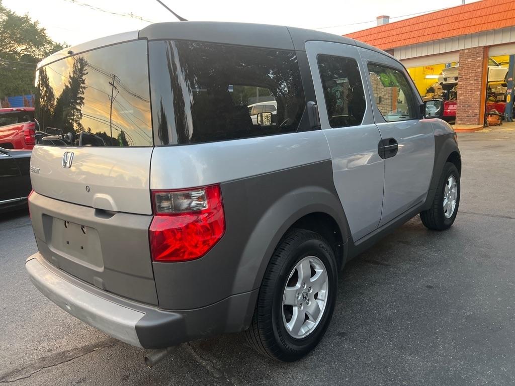 Honda Element  2004