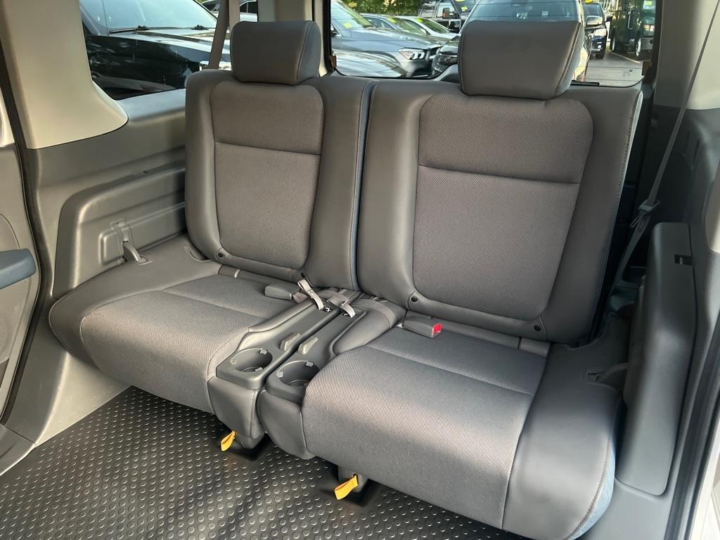 Honda Element  2004