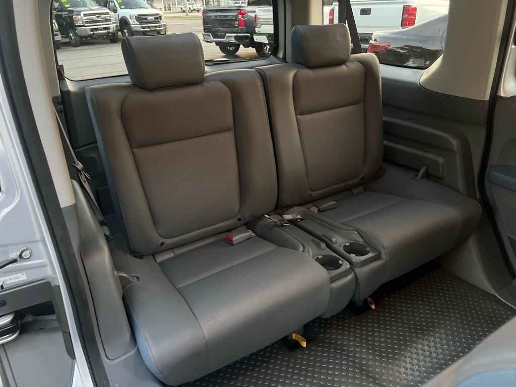 Honda Element  2004