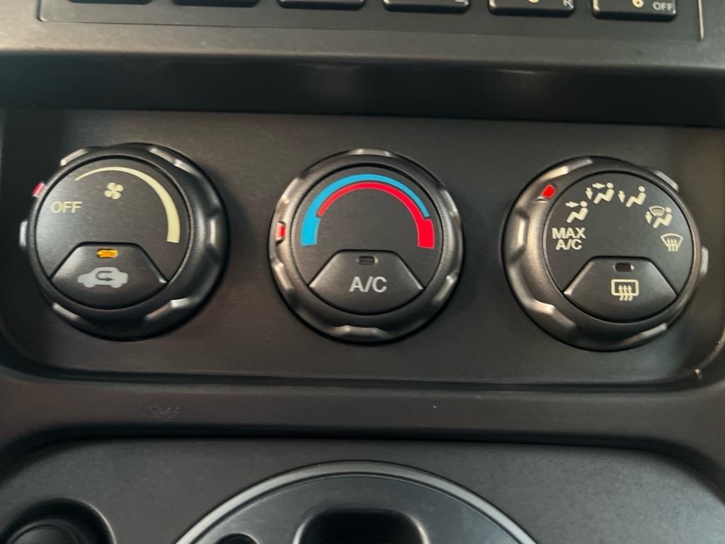 Honda Element  2004