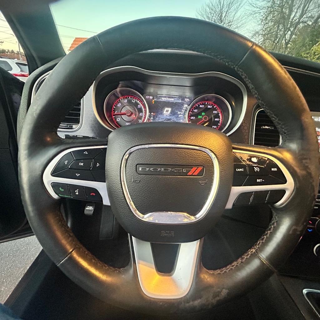 Dodge Charger  2017
