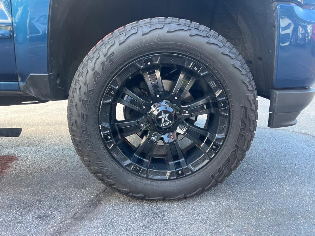 Chevrolet Silverado 1500  2018
