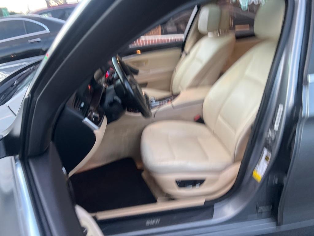 BMW 5 Series  2011