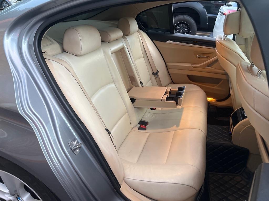 BMW 5 Series  2011
