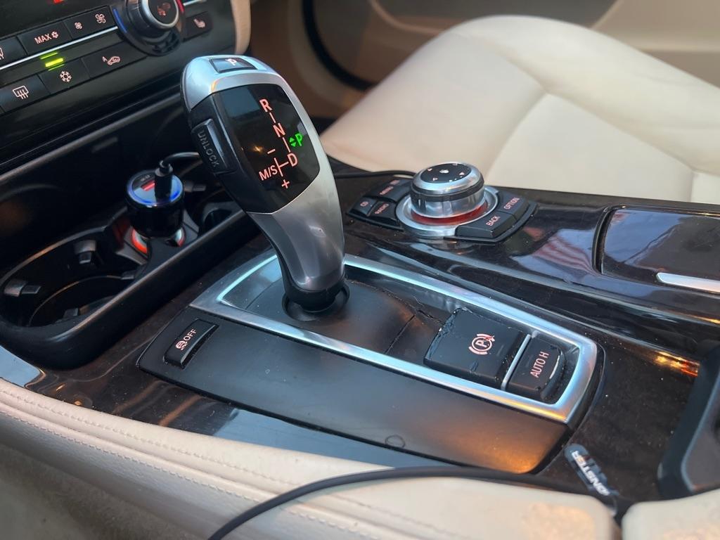 BMW 5 Series  2011