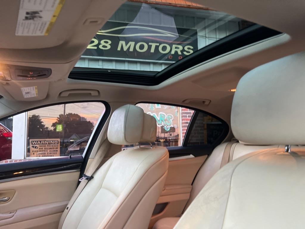 BMW 5 Series  2011