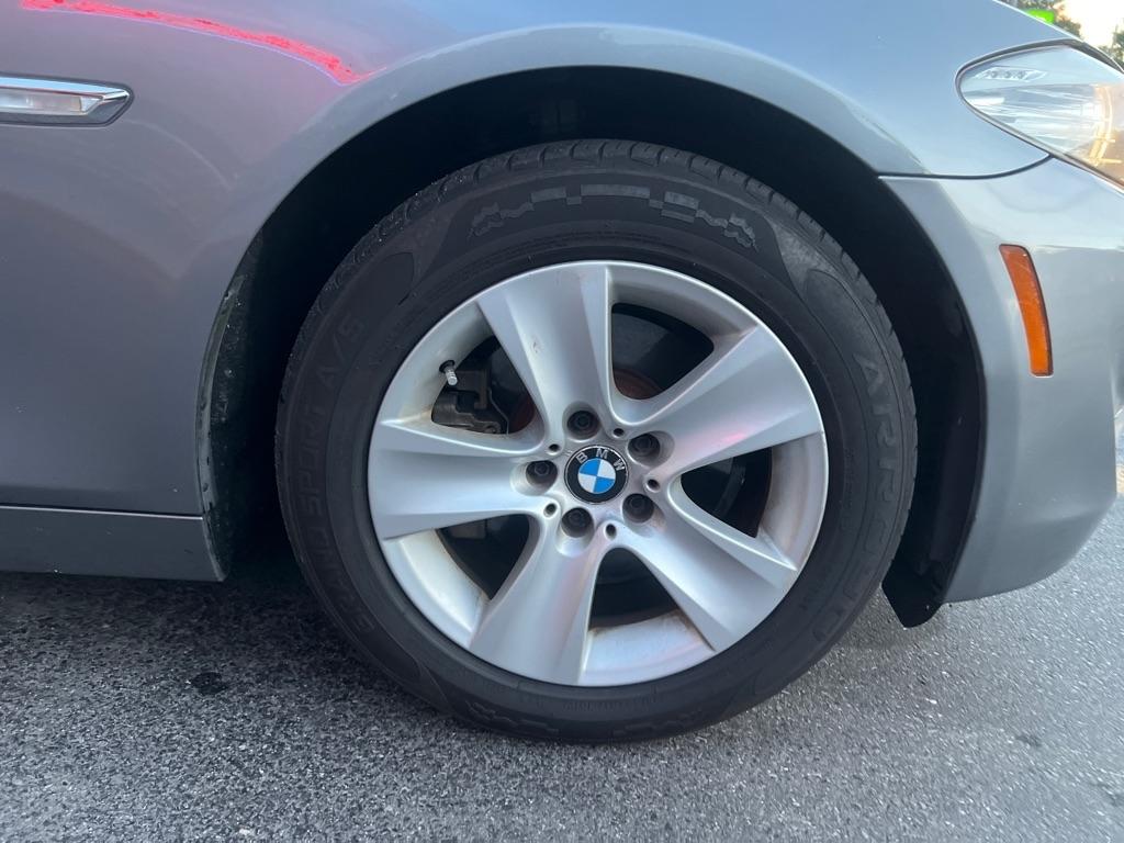 BMW 5 Series  2011