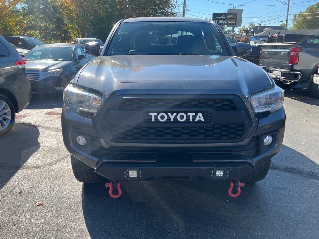 Toyota Tacoma  2017