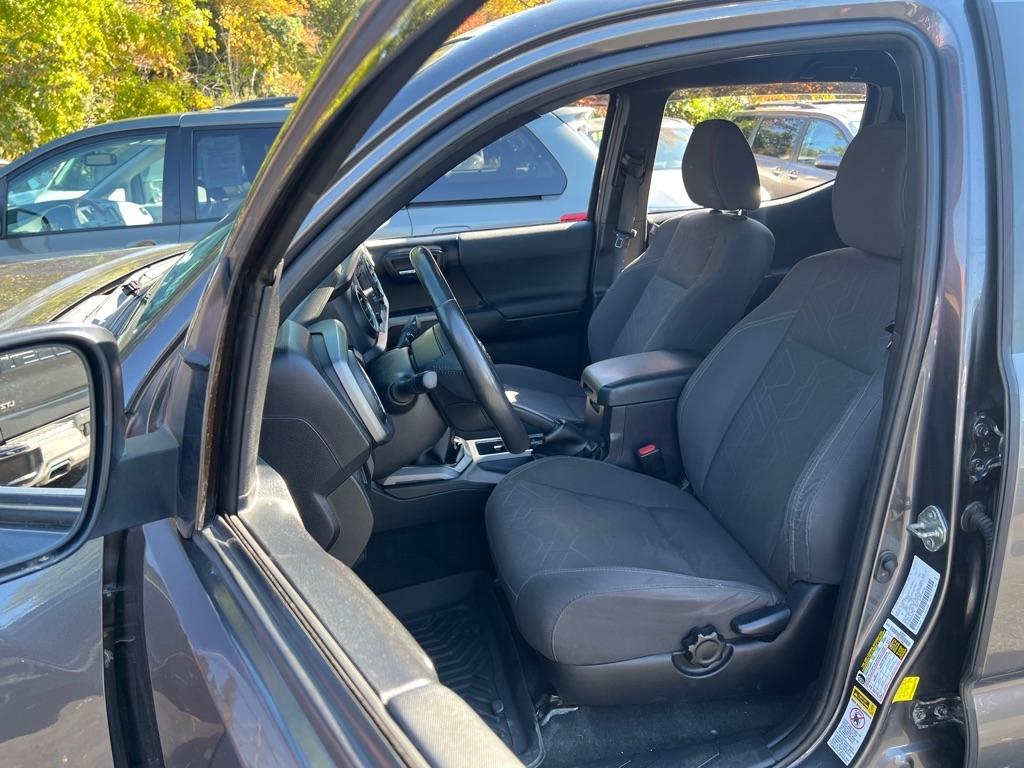Toyota Tacoma  2017