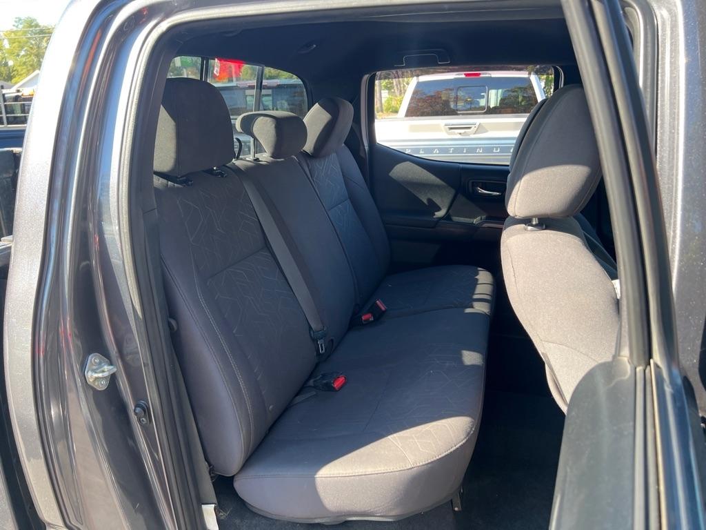 Toyota Tacoma  2017
